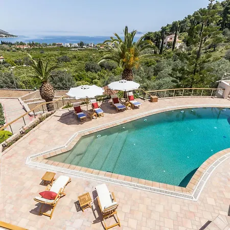 Voukamvilia Junior Suite In Epidavros Shared Pool Nea Epidavros Exterior photo