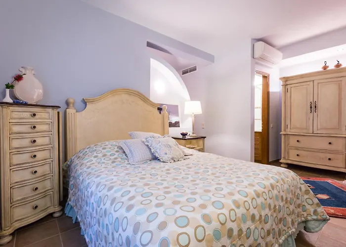 Voukamvilia Junior Suite In Epidavros Shared Pool