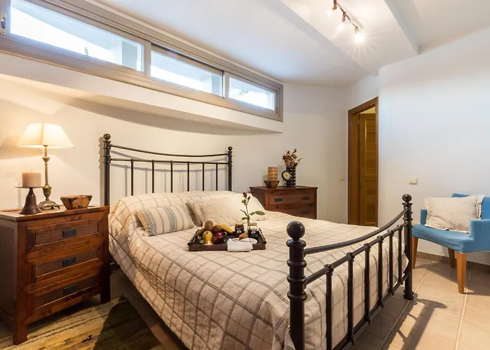Voukamvilia Junior Suite In Epidavros Shared Pool